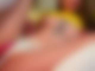 EleanorGonzalez's Live Sex Cam Show