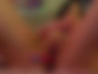 Live cam show with EleanorGonzalez - Petite on SpunkLive