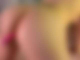 EleanorGonzalez's Live Sex Cam Show