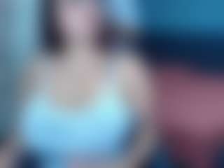 Live cam show with angelasm - Red Hair Shaved Pussy on Gym Cam Girls