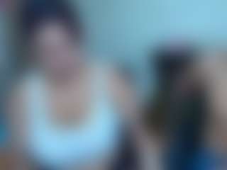 Live cam show with angelasm - Shaved Pussy on Cam Slut