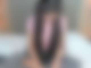 Live cam show with carlina-15 - Skinny on AdultVida.com