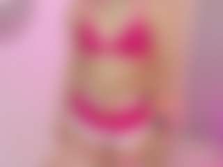 Live cam show with carlina-15 - Ass Clapping on StripNow