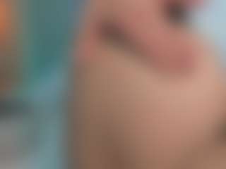 carlina-15's Live Sex Cam Show