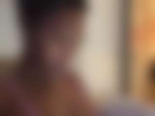 mumnxdor MILF webcam performer live streaming