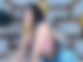 Live cam show with SkarlettAry - Handjob on Livezox