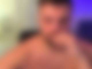 Live cam show with JaceThorne - Muscular on Camsoda
