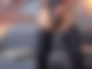 sabrinaBellucci0's Live Sex Cam Show
