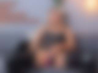 sabrinaBellucci0's Live Sex Cam Show