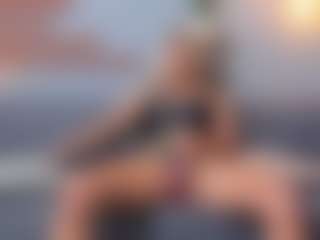 sabrinaBellucci0とのライブチャットショー - CamsodaのOrgasm