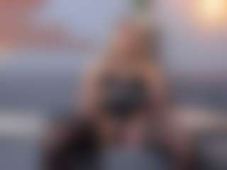 sabrinaBellucci0's Live Sex Cam Show
