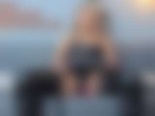 Live cam show with sabrinaBellucci0 - Tiny Tits on Camsoda