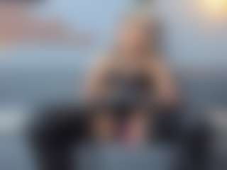 Live cam show with sabrinaBellucci0 - Roleplay on Camsoda