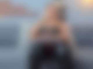 Live cam show with sabrinaBellucci0 - Tease on Camsoda