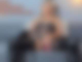 Live cam show with sabrinaBellucci0 - Brown Hair on TeamSkeetLive