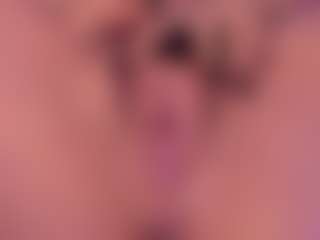 AnnaChernovaa's Live Sex Cam Show