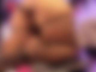 AnnaChernovaa's Live Sex Cam Show