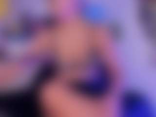 AnnaChernovaa's Live Sex Cam Show