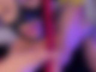 Live cam show with AnnaChernovaa - Smoking on AdultVida.com