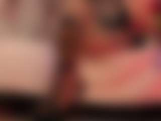 AnnaChernovaa's Live Sex Cam Show