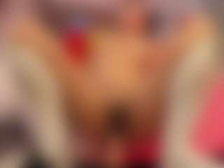 AnnaChernovaa's Live Sex Cam Show