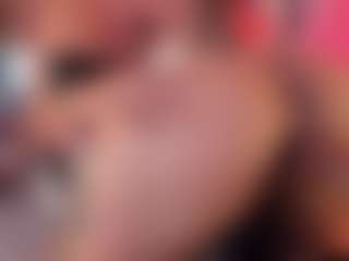 AnnaChernovaa's Live Sex Cam Show