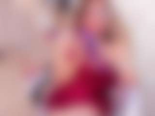 Live cam show with Clhoee-Johnson - Bikini on AdultVida.com