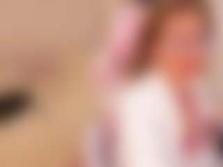 Live cam show with Clhoee-Johnson - Normal on Camsoda