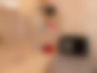 Clhoe Johnson's Live Sex Cam Show