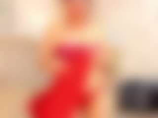 Clhoe Johnson's Live Sex Cam Show