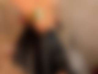 Clhoe Johnson's Live Sex Cam Show
