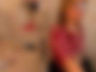 Clhoe Johnson's Live Sex Cam Show
