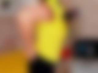 Live cam show with Clhoe Johnson - Sexy on CamwithHer