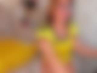 Live cam show with Clhoe Johnson - Oil on Uber Horny