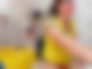 Live cam show with Clhoe Johnson - Public on liverealitysex.com