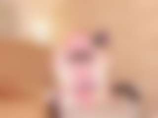 Live cam show with Clhoe Johnson - Cock Rating on CamwithHer