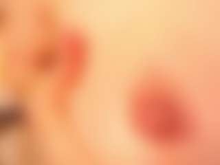 Clhoe Johnson's Live Sex Cam Show
