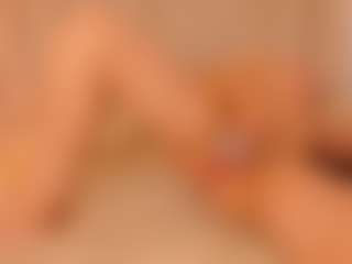 Clhoe Johnson's Live Sex Cam Show