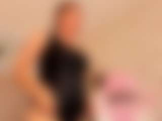 Live cam show with Clhoe Johnson - Solo on fapnchat