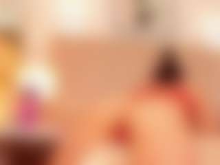 Live cam show with Clhoe Johnson - Blonde Hair on Camsoda Late Night