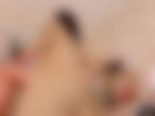 Clhoe Johnson's Live Sex Cam Show