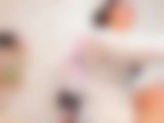 Clhoe Johnson's Live Sex Cam Show