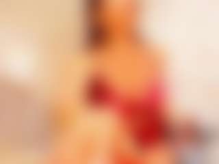 Live cam show with Clhoe Johnson - Cum on camtv