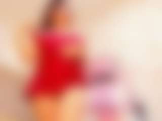 Live cam show with Clhoe Johnson - Flashing on Camsoda