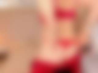 Live cam show with Clhoe Johnson - Flashing on Camsoda