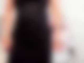 Live cam show with Clhoe Johnson - Thin on Camsoda