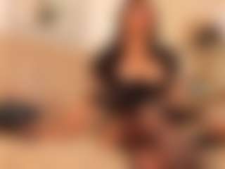 Clhoe Johnson's Live Sex Cam Show