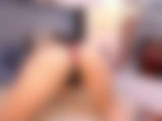 Clhoe Johnson's Live Sex Cam Show