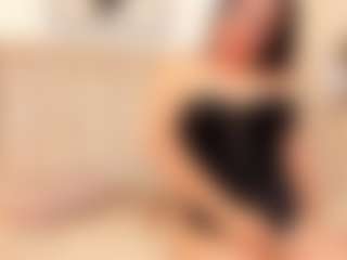 Clhoe Johnson's Live Sex Cam Show