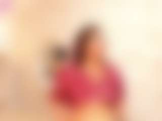 Clhoe Johnson's Live Sex Cam Show
